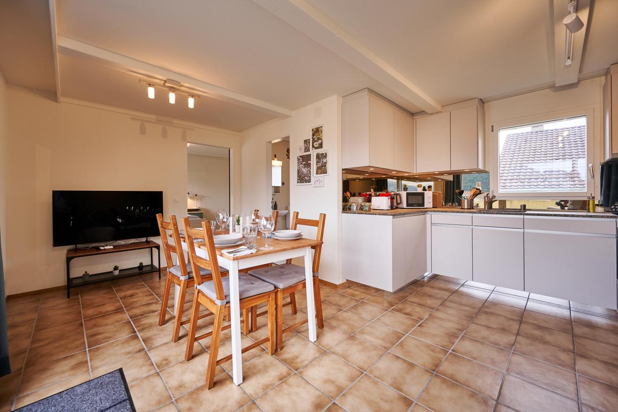 Stay Switzerland Apartments Интерлакен Экстерьер фото
