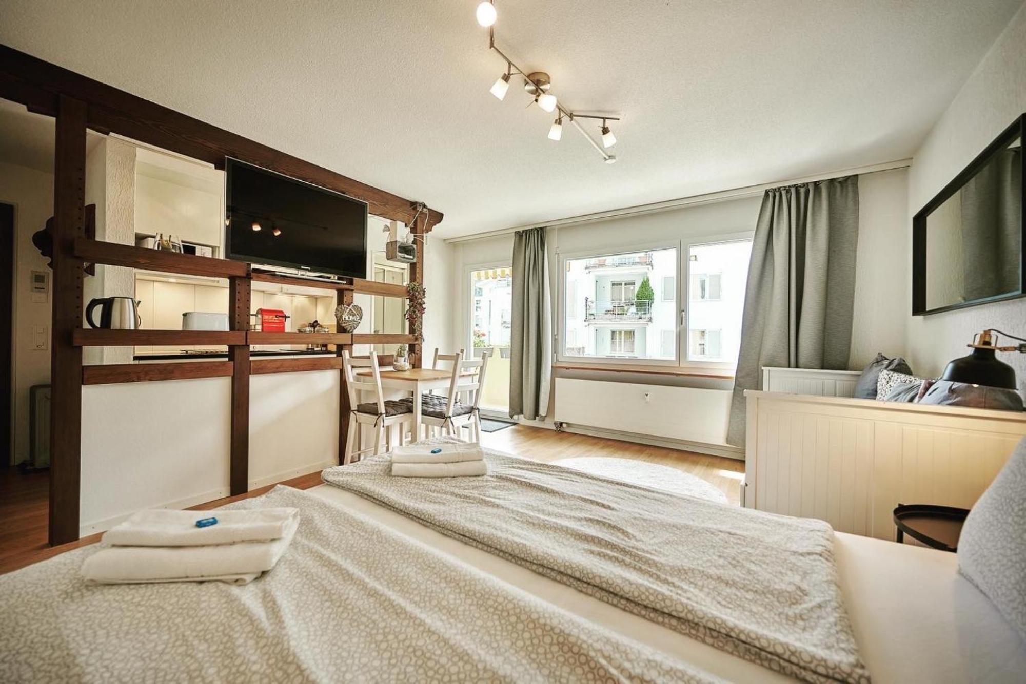 Stay Switzerland Apartments Интерлакен Экстерьер фото