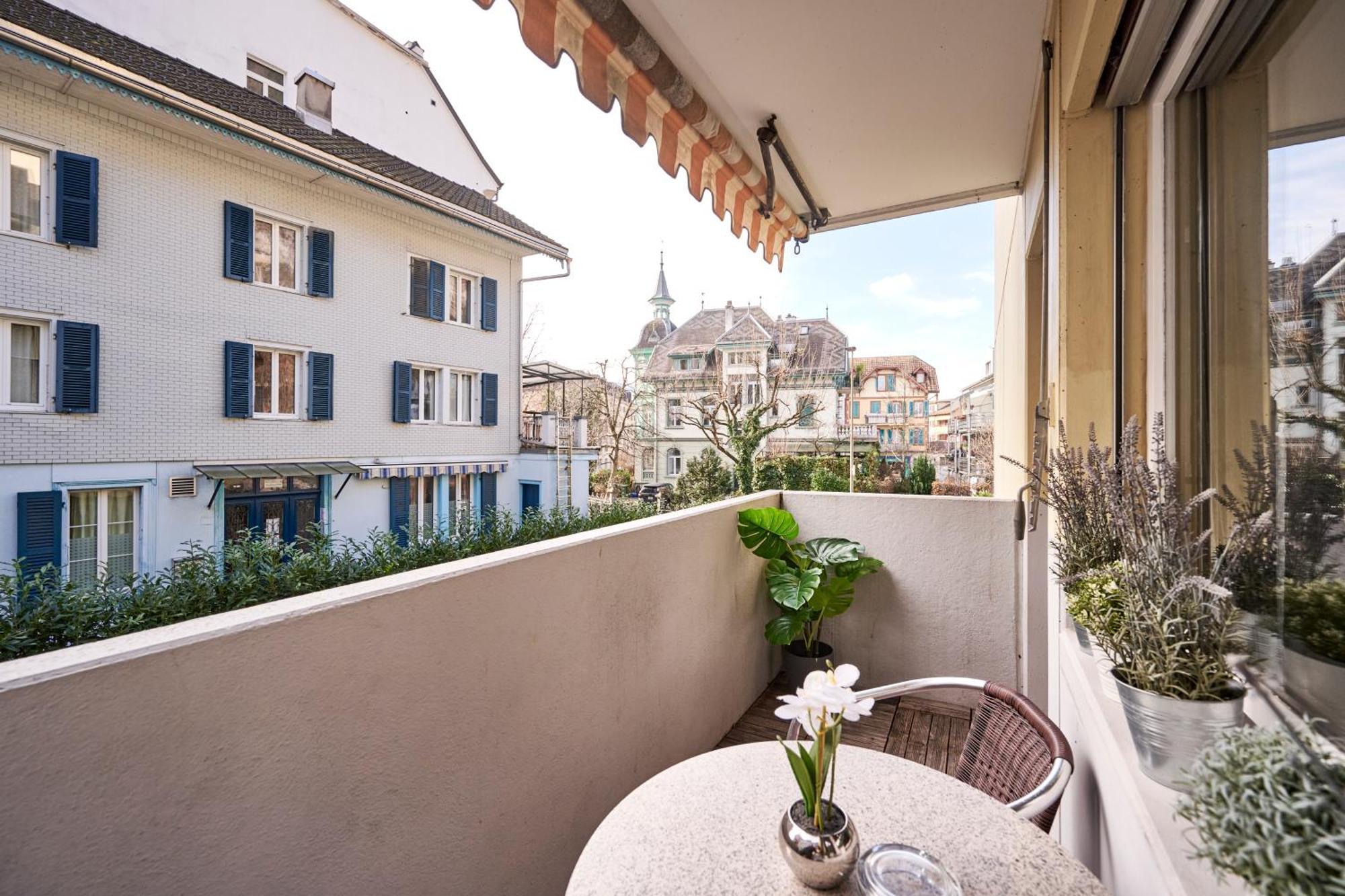 Stay Switzerland Apartments Интерлакен Экстерьер фото